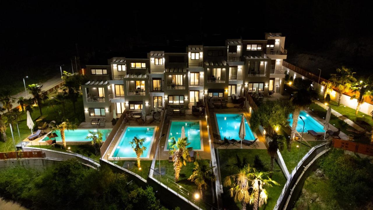 Pefkohori Golden Mountain Beach Villas Екстериор снимка
