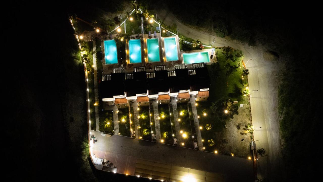 Pefkohori Golden Mountain Beach Villas Екстериор снимка