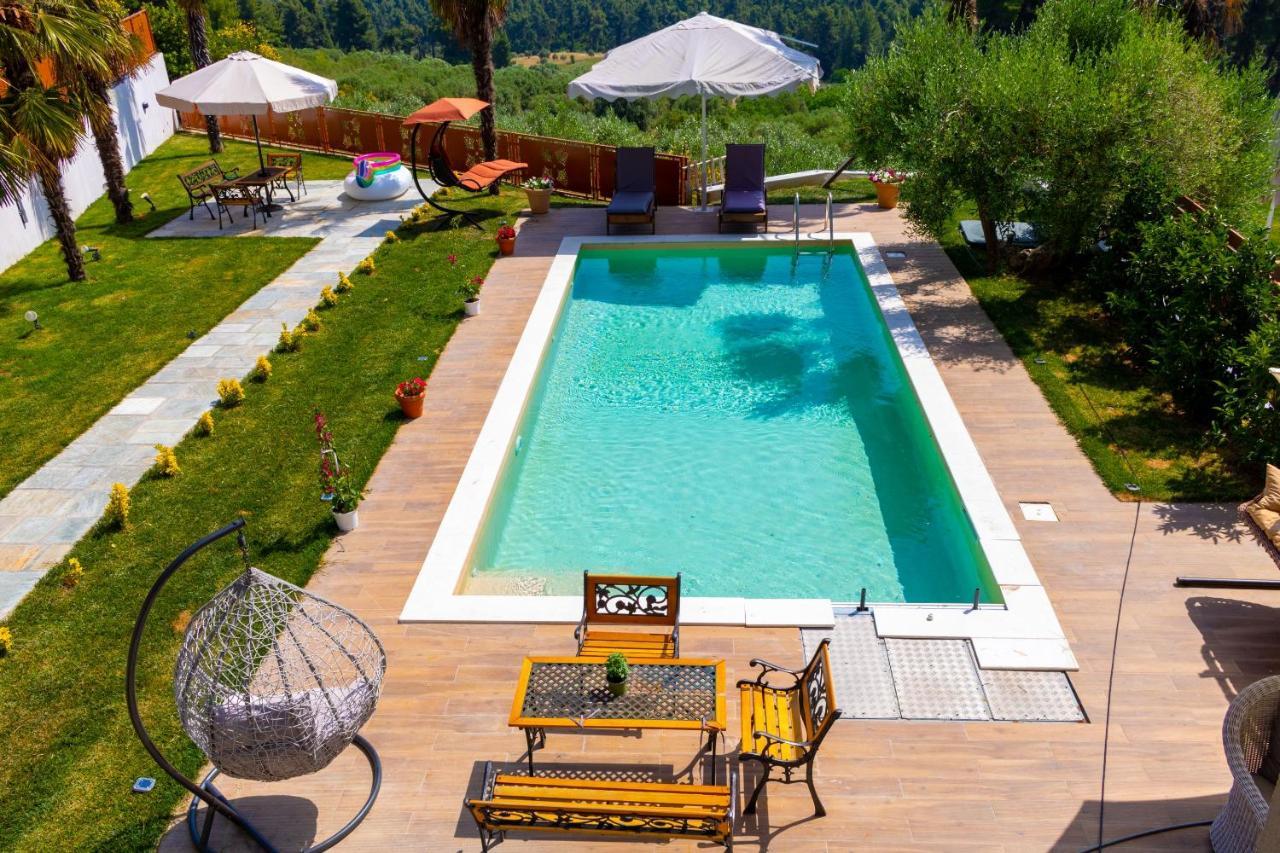 Pefkohori Golden Mountain Beach Villas Екстериор снимка