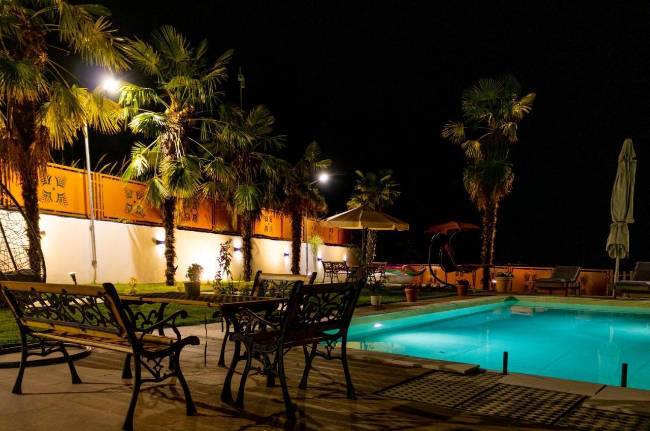 Pefkohori Golden Mountain Beach Villas Екстериор снимка